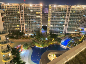 Гостиница Azure Resort Cheap Apartments with View and Balcony by LC  Манила